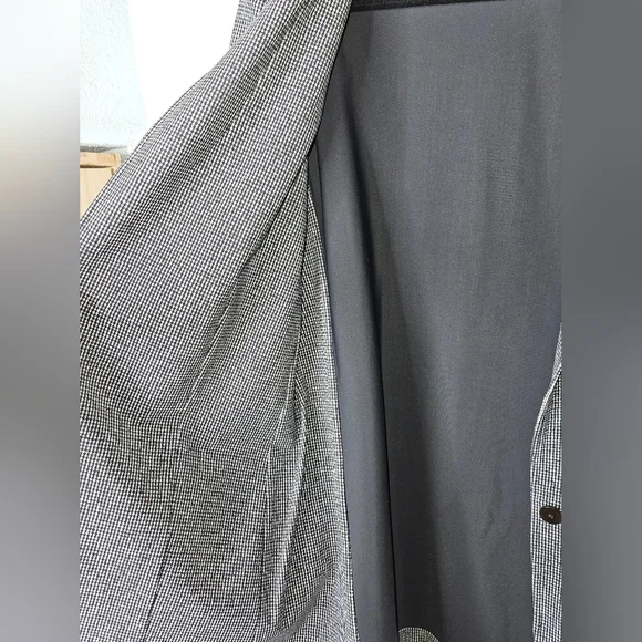 Theory Houndstooth Ponte Casual Blazer, Size 12, Black/White, EUC - Picture 10 of 16